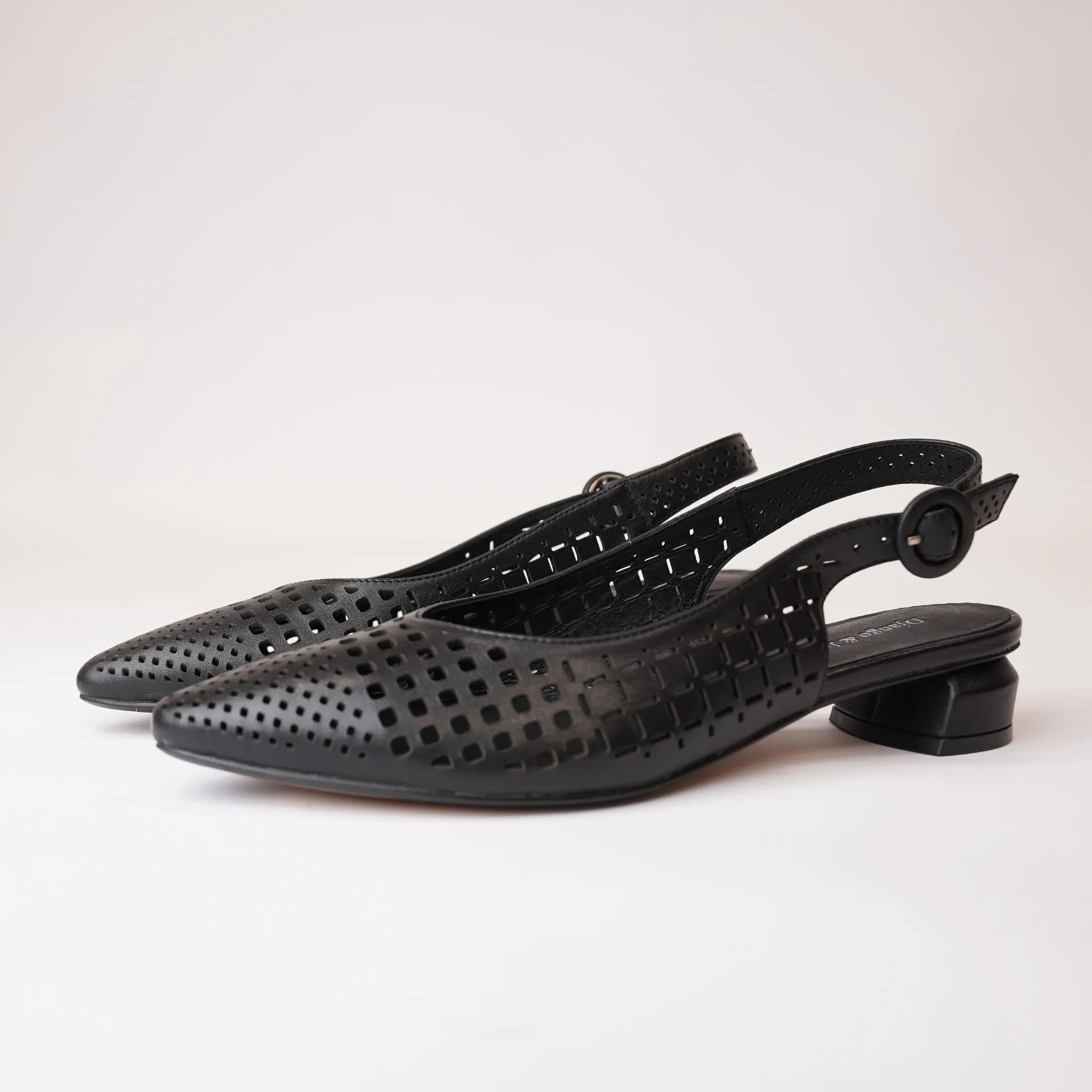 Fabbi Black Leather Flats