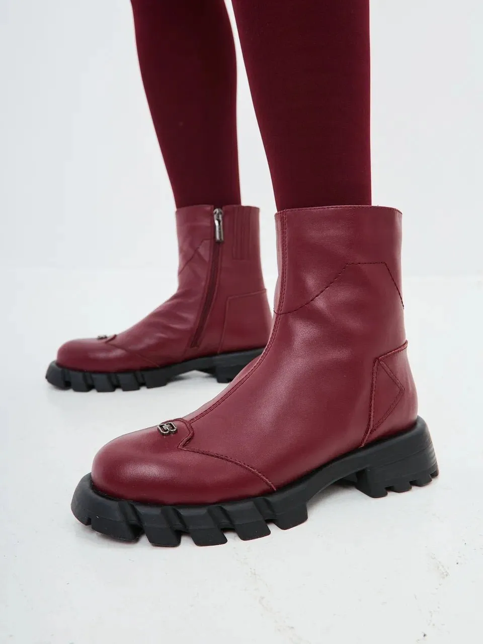 Leather Flat Sole Ankle Boots - Bordeaux