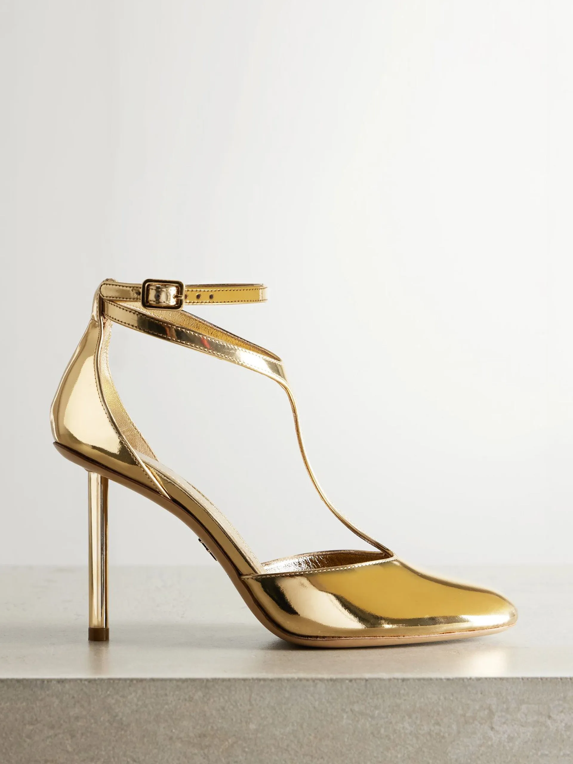 Lysandra metallic patent-leather pumps