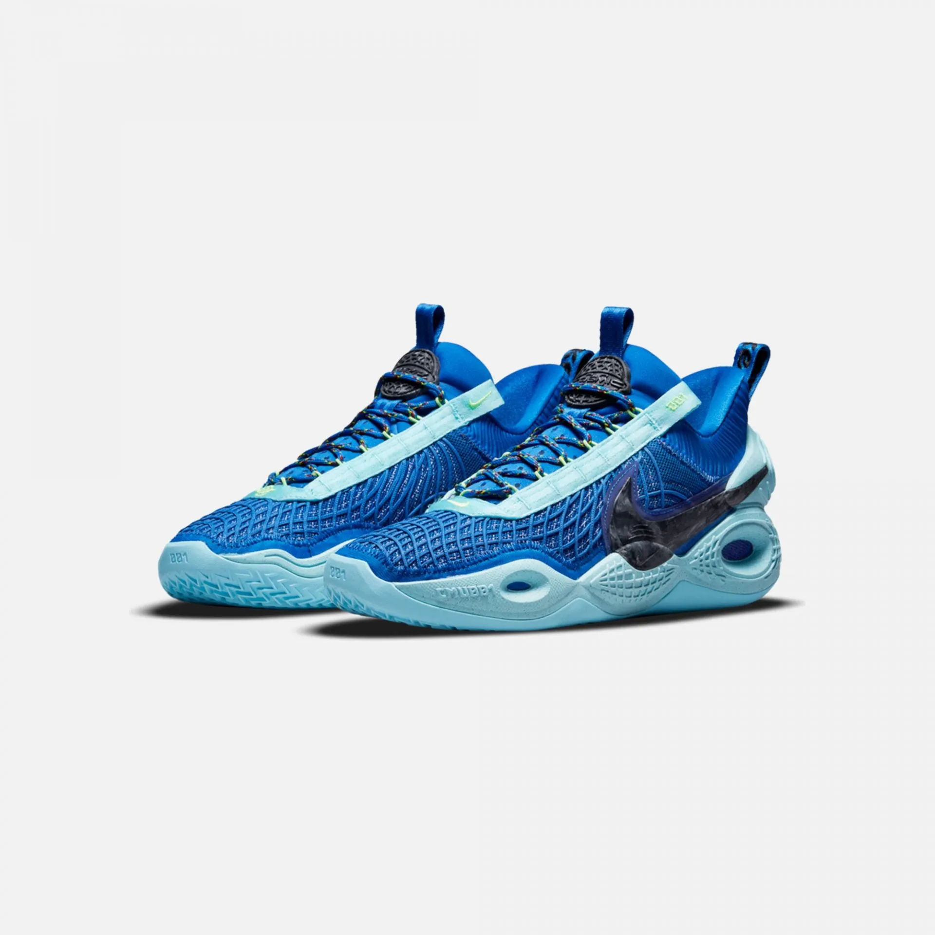 Nike | COSMIC UNITY GAME ROYAL