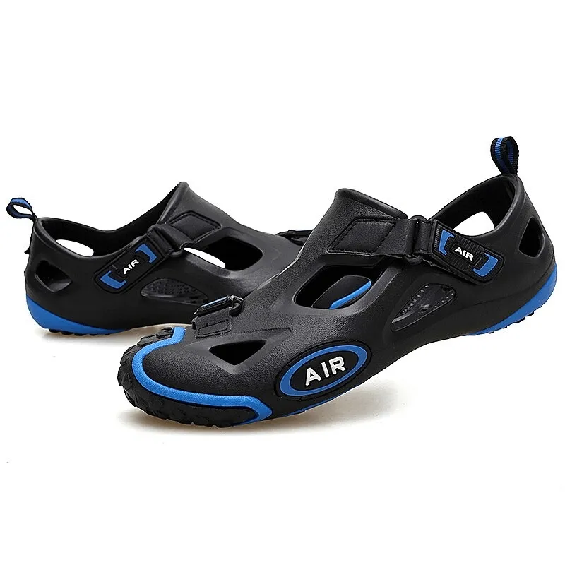 Outdoor Men's Soft Sole Water Sandals with Convenient Hasp - SF0561