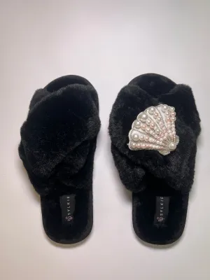 Pearl Shell Cross Slipper Black