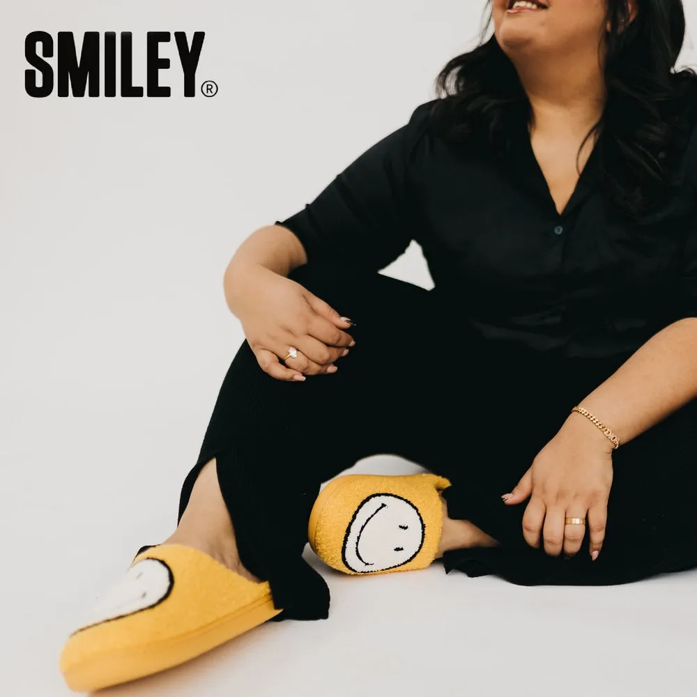 Smiley¬Æ x Pretty Simple Original Smiley Slippers